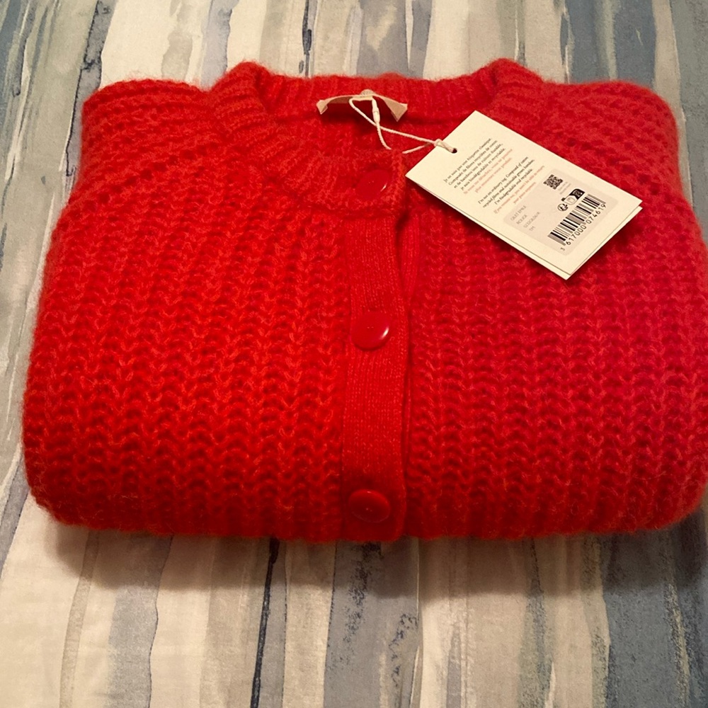 Sezane Emile sweater. NWT. Size M